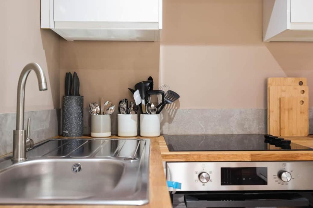 לונדון Camden Garden Apartments מראה חיצוני תמונה